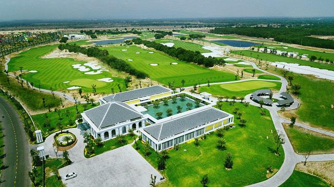 (Stay&Play) Combo chơi golf  Vinpearl 3 ngày không giới hạn