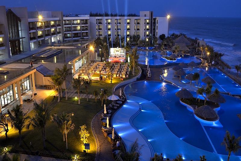 Khách sạn Vietsovpetro Resort Hồ Tràm 4 sao cách ly tại Vũng Tàu